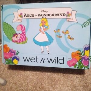 Wet n Wild Alice in Wonderland Makeup Set